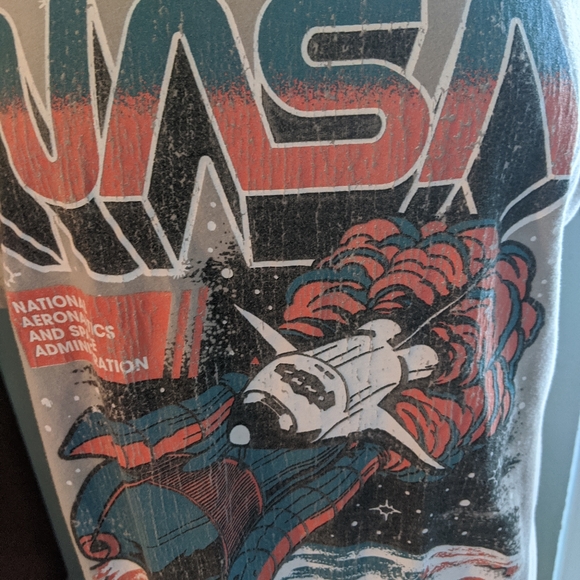 NASA space shirt - Picture 2 of 4